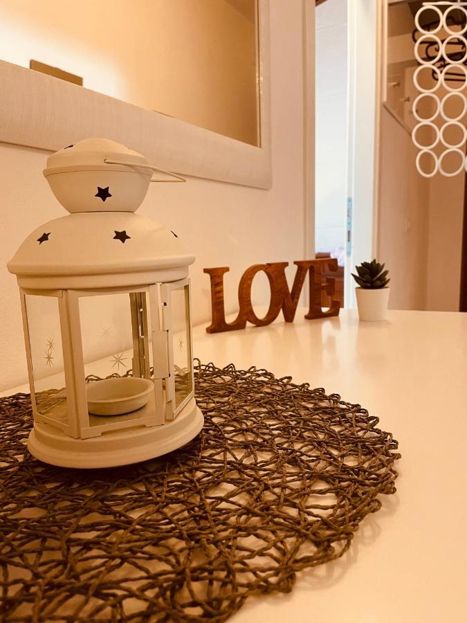 Casa Amelie Apartment Пескиера дел Гарда Екстериор снимка