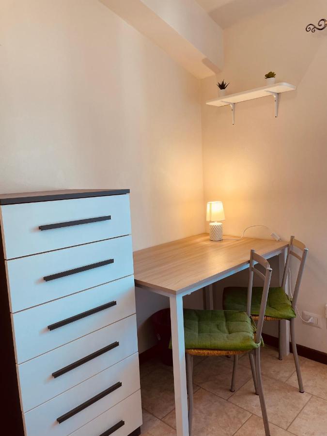 Casa Amelie Apartment Пескиера дел Гарда Екстериор снимка